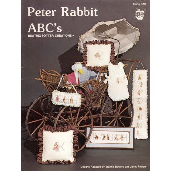 Gráfico Punto de Cruz Beatrix Potter: Abecedario Petter Rabbit Green Apple 531 Peter Rabbit's ABC cross stitch chart